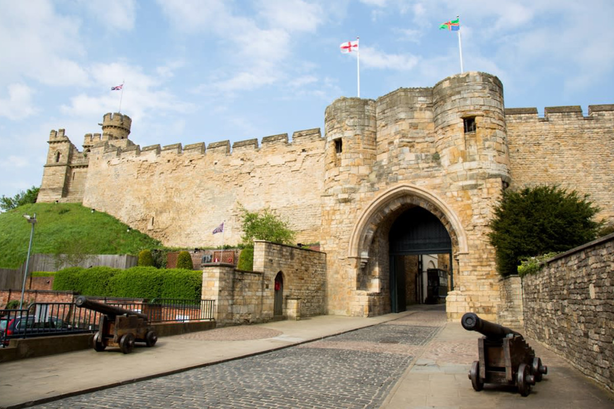 Lincoln Castle Brayford Pool
